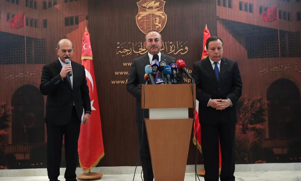 Τουρκία για Τυνησία: ''Στηρίζουμε τη νόμιμη κυβέρνηση, έχουμε πραξικόπημα''!